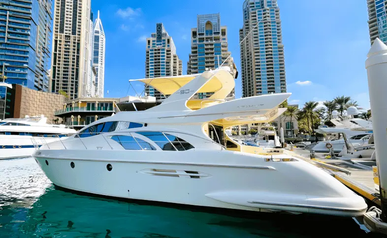 Azimut Yacht • 55ft yacht in Dubai